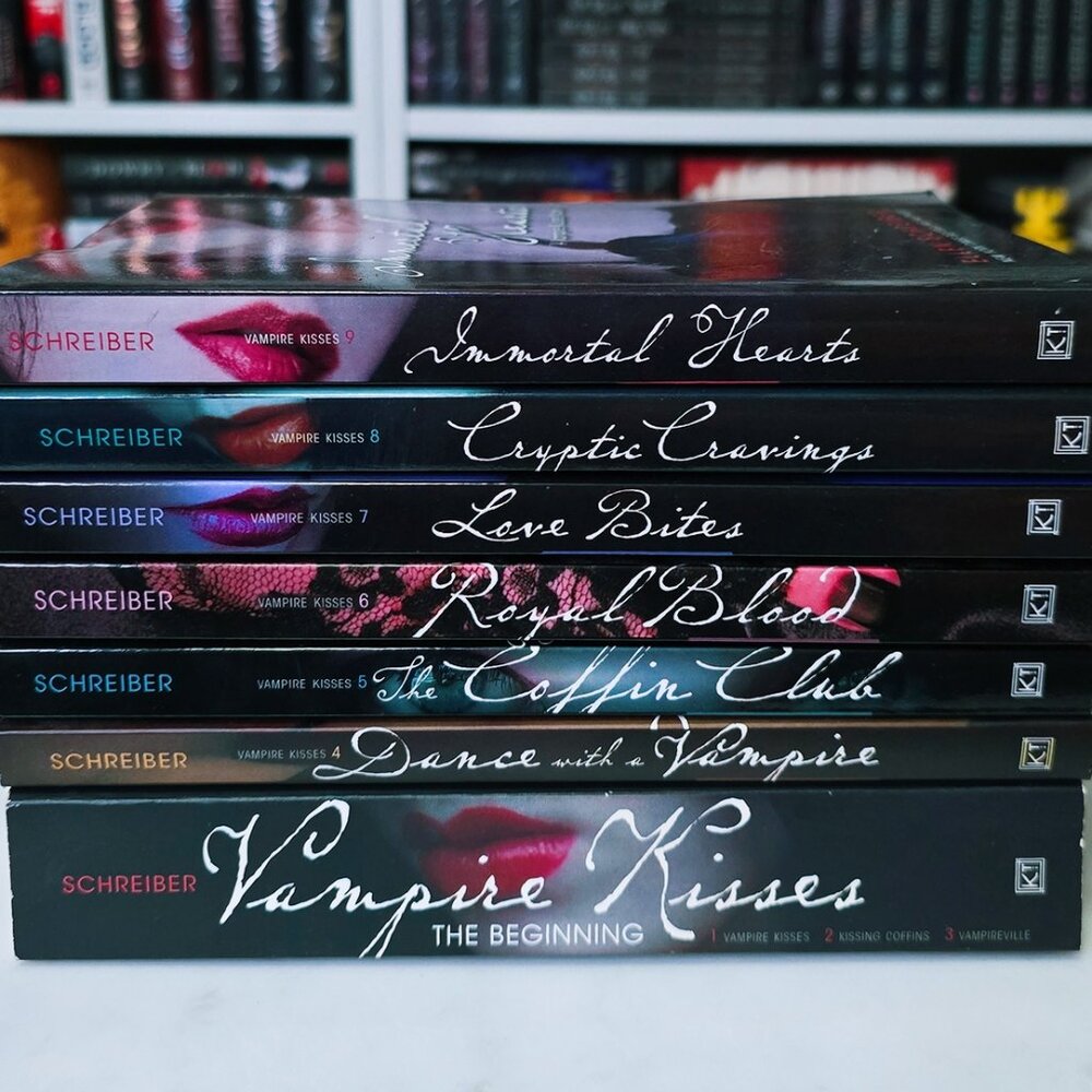 The entire VAMPIRE KISSES Series - Ellen Schreiber (PAPERBACK)